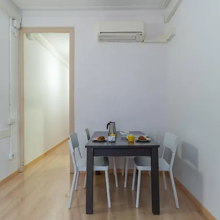 Ab Vilà I Vilà Appartamento Barcellona